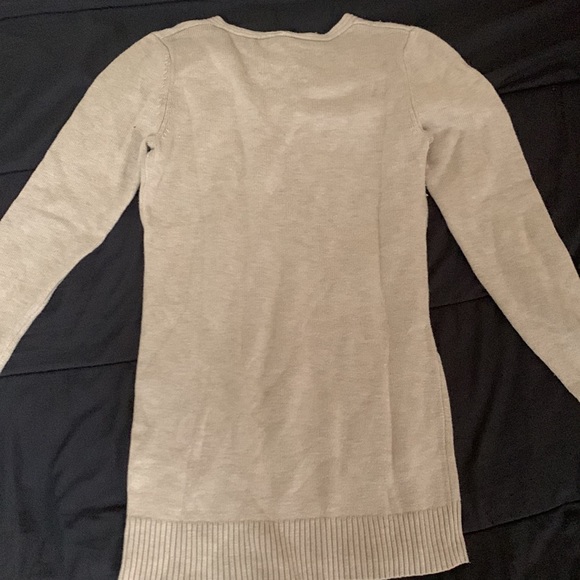 Long sleeve long beige shirt - Picture 5 of 7